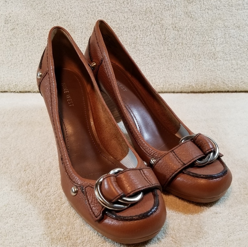Nine West Stack Heel Pumps Size 10 - Picture 1 of 3